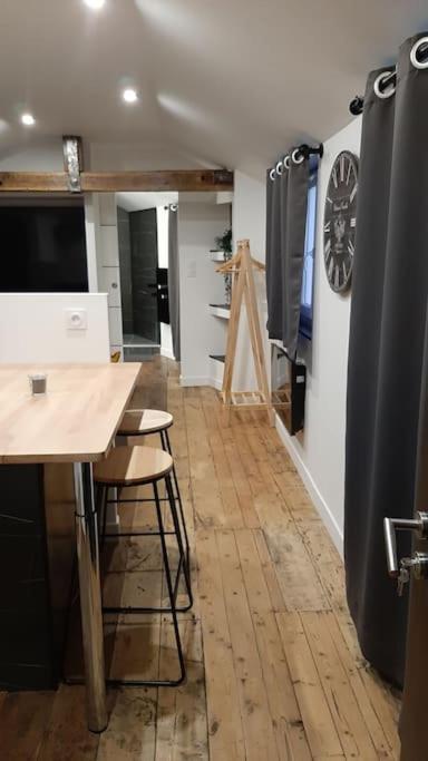 Studio Chaleureux En Hyper Centre Шарлевиль-Мезьер Экстерьер фото