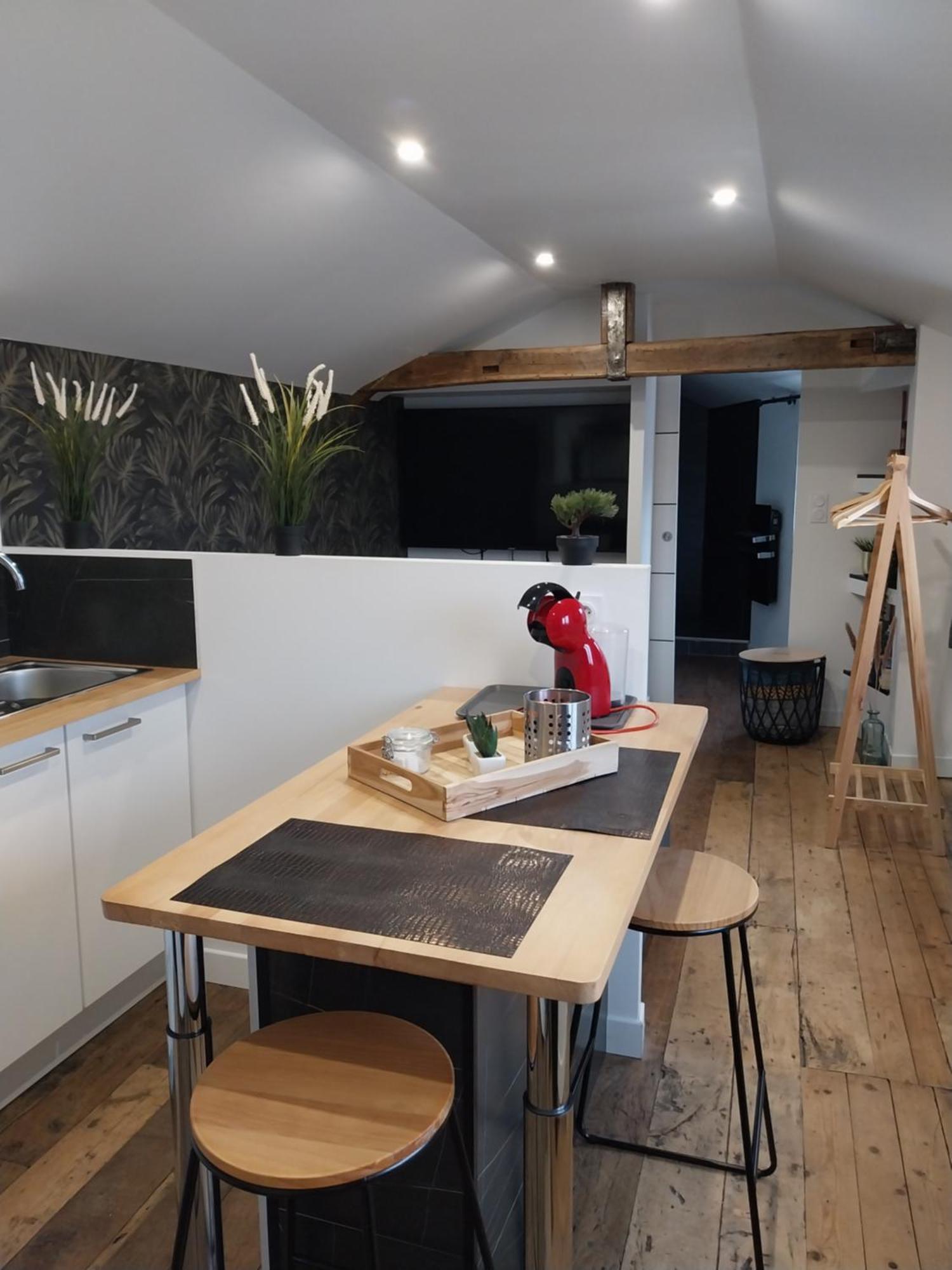 Studio Chaleureux En Hyper Centre Шарлевиль-Мезьер Экстерьер фото
